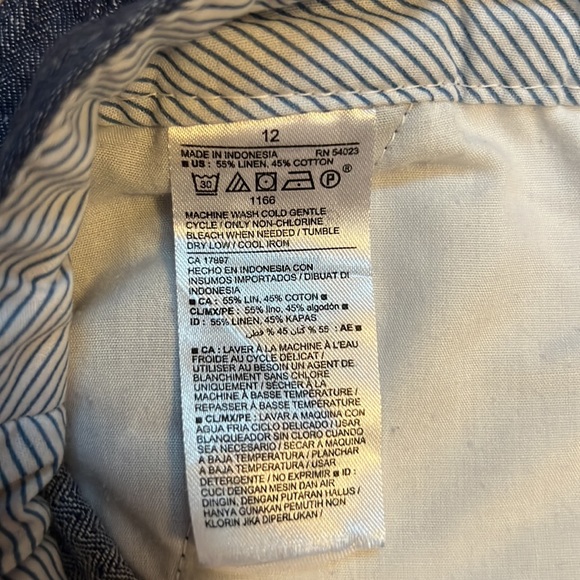 Old Navy Everyday Shorts light denim size 12 - Picture 7 of 7